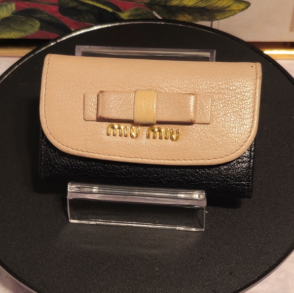 Miu Miu Card Case/Key Holder Wallet - Picture 10 of 10